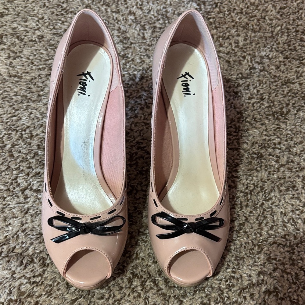 FIONI Blush Peep Toe Heels with Black Accent